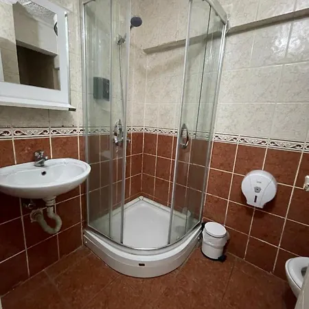 City Plus Hotel